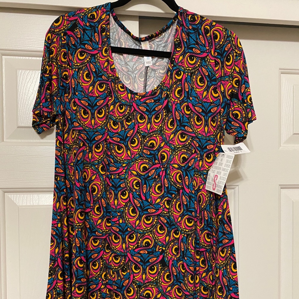 Lularoe Perfect T (NWT)